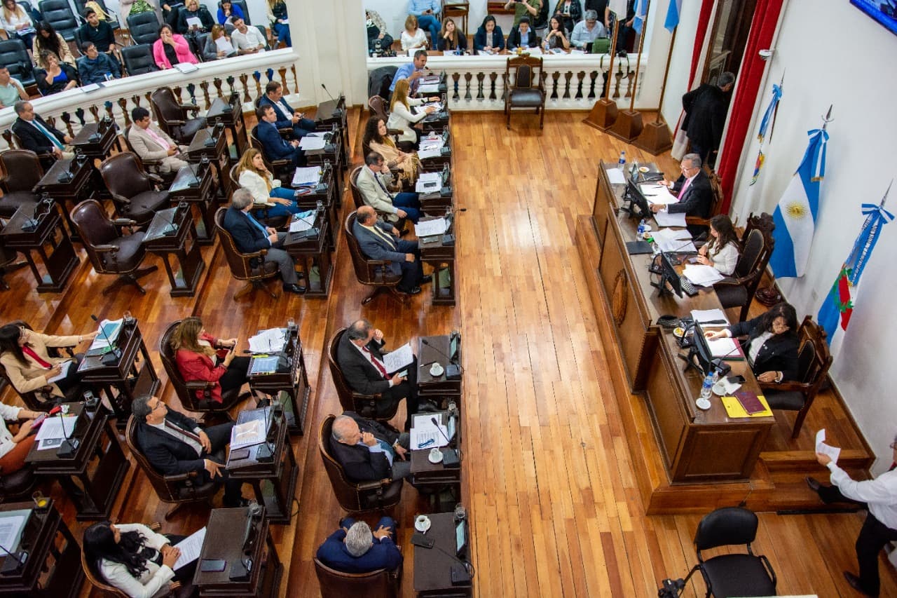 La Legislatura prorrogó la Emergencia Agropecuaria y adhirió al régimen de Scoring La Legislatura prorrogó la Emergencia Agropecuaria y adhirió al régimen de Scoring