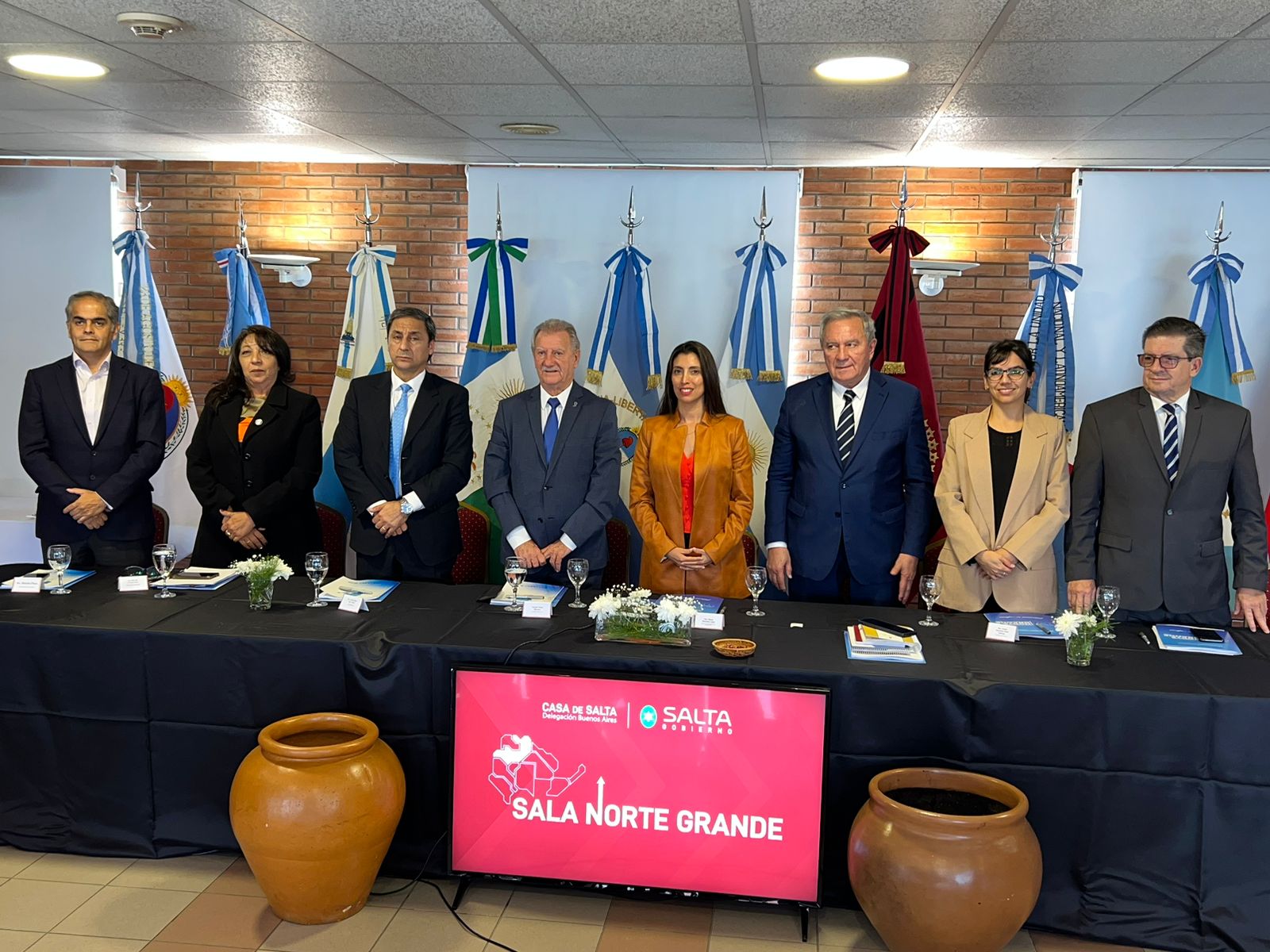 La Mesa Ejecutiva del Parlamento del Norte Grande se reunió en Buenos Aires