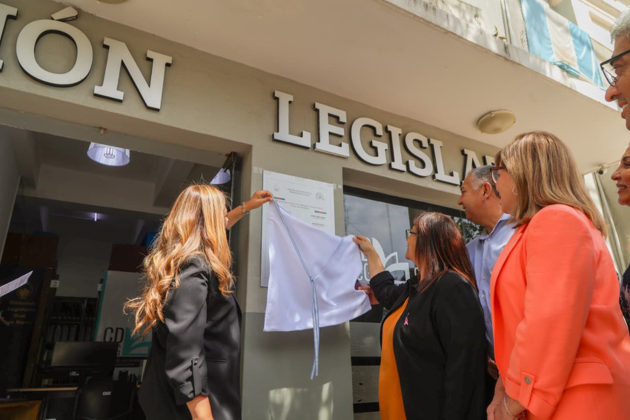 La Biblioteca Legislativa General San Martín celebra 75 años La Biblioteca Legislativa General San Martín celebra 75 años
