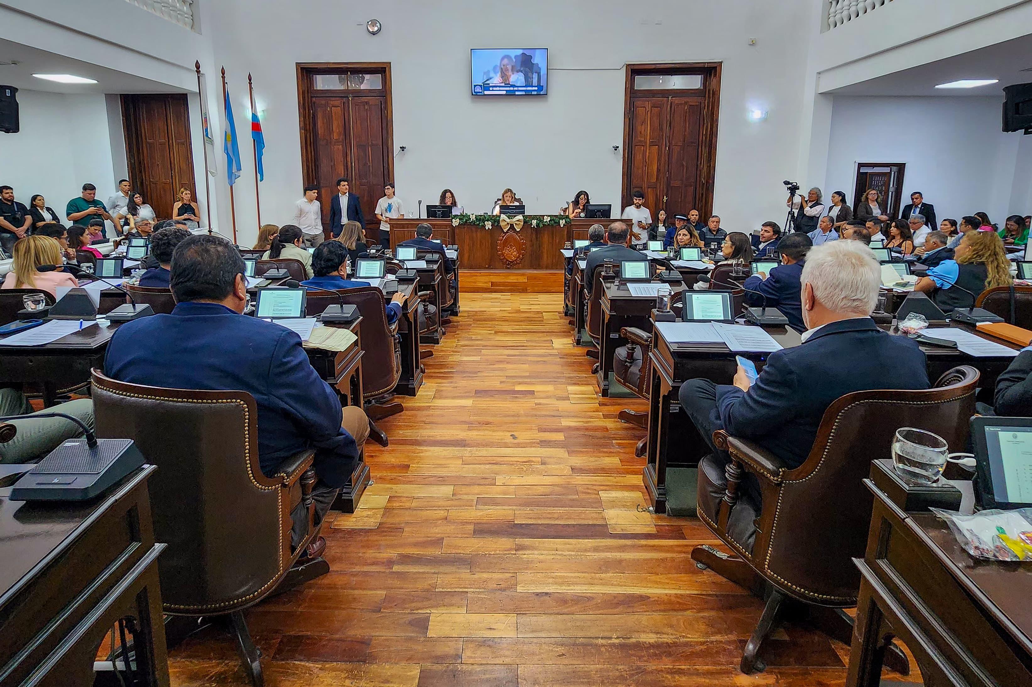 La Cámara de Diputados cerró el 140° Período Legislativo con su última sesión ordinaria La Cámara de Diputados cerró el 140° Período Legislativo con su última sesión ordinaria