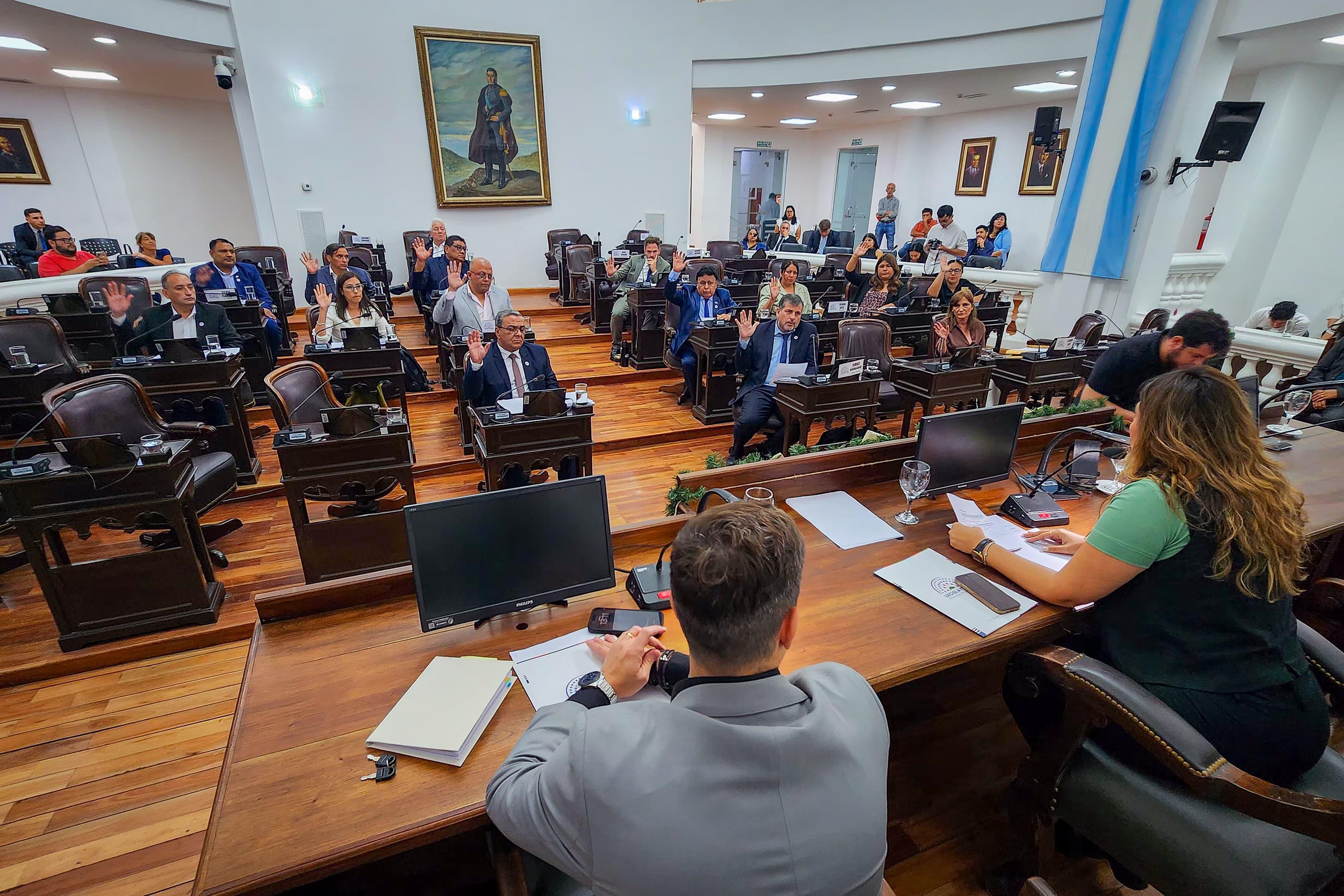 La Sala Acusadora rechazó por unanimidad pedidos de juicio político a miembros del TSJ La Sala Acusadora rechazó por unanimidad pedidos de juicio político a miembros del TSJ