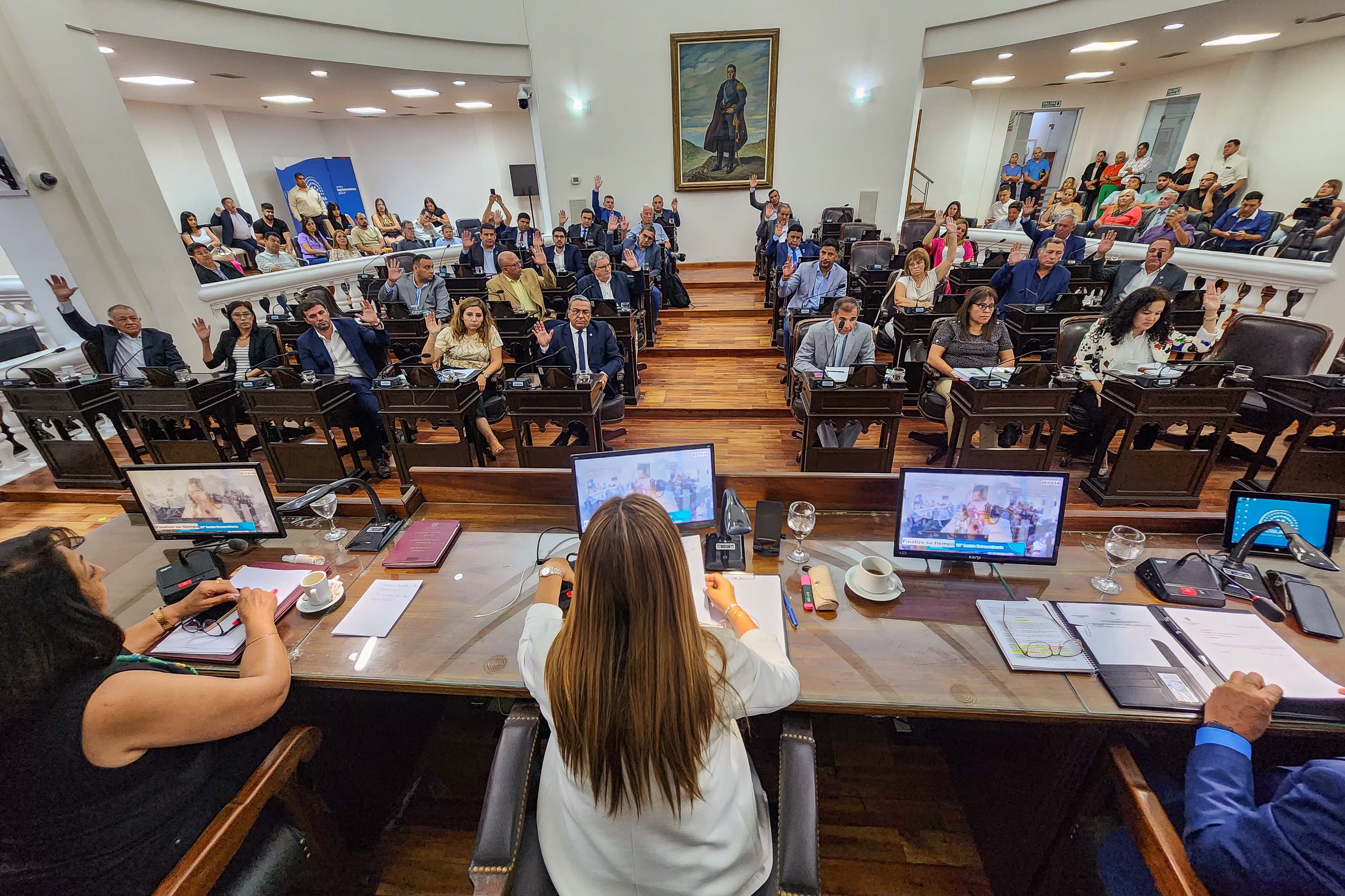 La Legislatura Provincial aceptó la renuncia del diputado Díaz