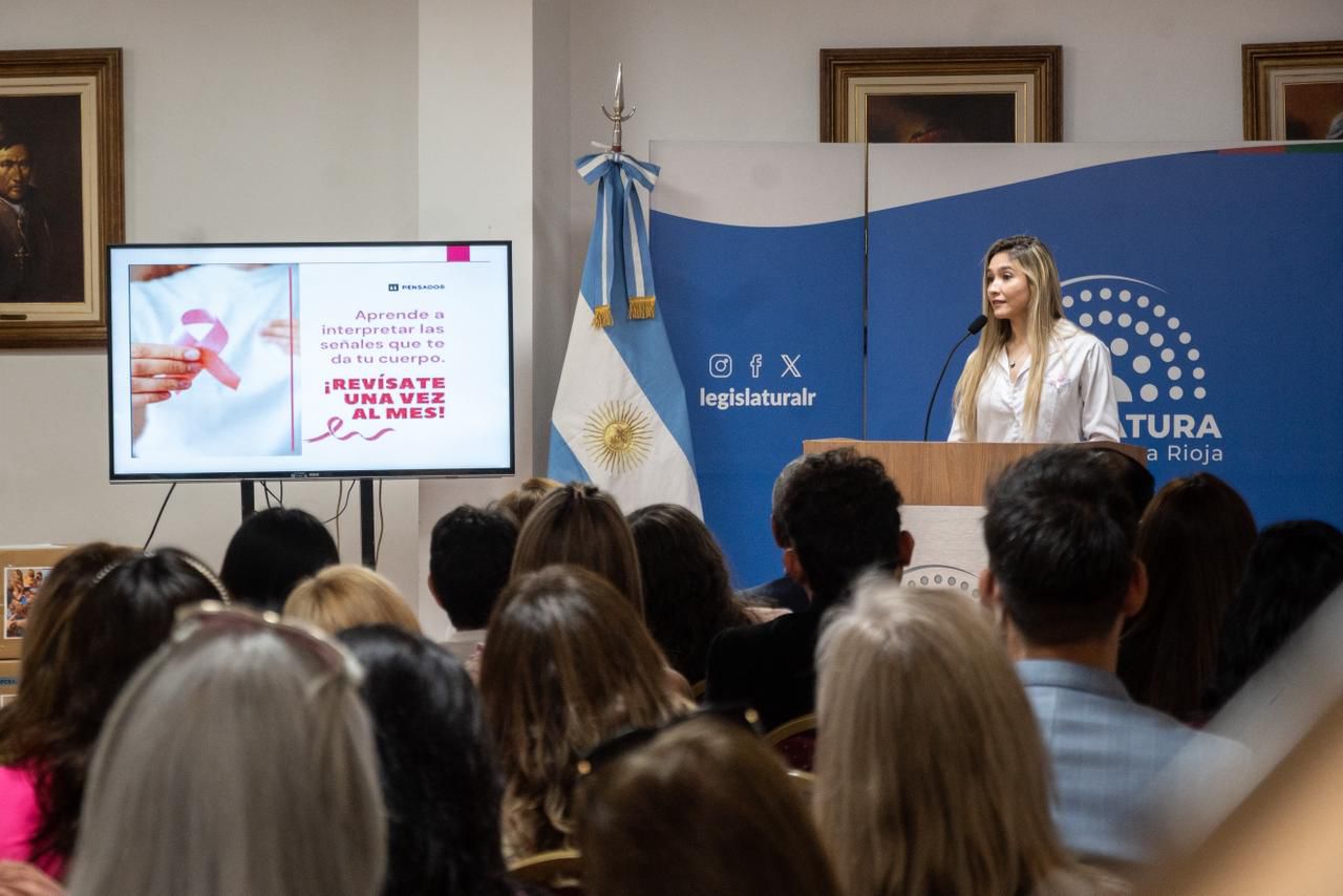 La Legislatura promueve controles y testimonios para prevenir el cáncer de mama La Legislatura promueve controles y testimonios para prevenir el cáncer de mama