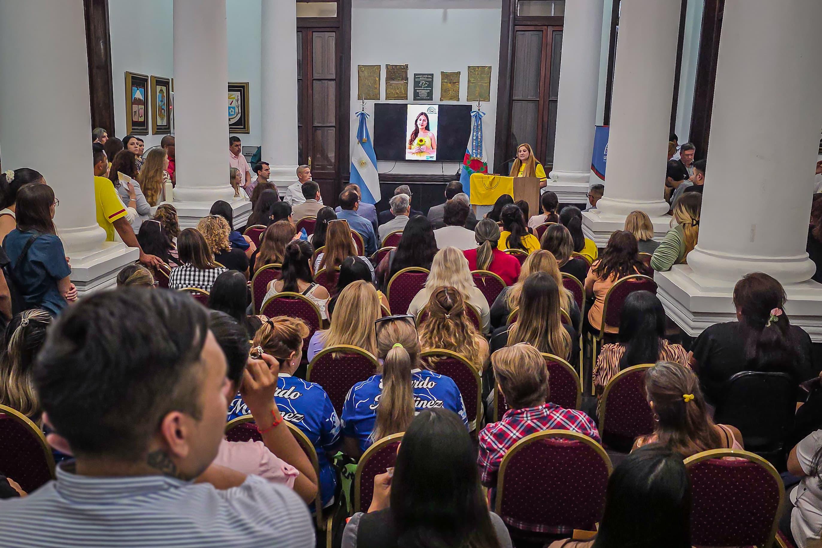 La Legislatura provincial fue sede de una jornada de concientización sobre Endometriosis La Legislatura provincial fue sede de una jornada de concientización sobre Endometriosis