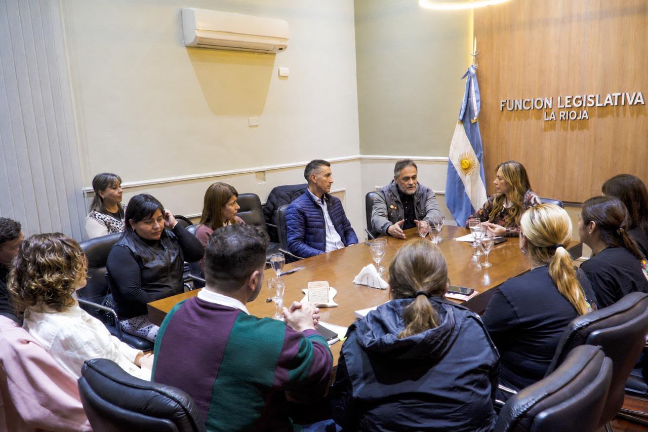 PRESENTAN PROYECTO DE LEY PARA MEJORAR LA INCLUSIÓN Y FORTALECER LA INDEPENDENCIA DE PERSONAS CON DISCAPACIDAD